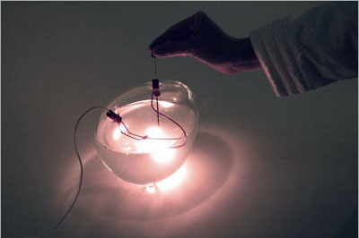 新奇水中燈泡的奇特魅力