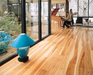 ��ذ���Ȼ����ذ�h(hu��n)���L(f��ng)��