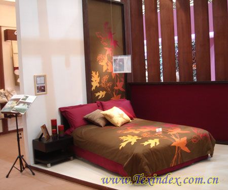 布莉絲首度亮相上海家紡展