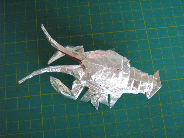 看網(wǎng)友巧手折紙很強(qiáng)大