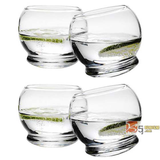 可以盡情搖擺的不倒翁玻璃杯