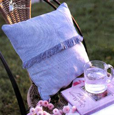 輕松七步驟自己設計美麗靠墊