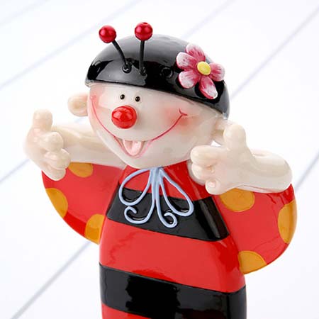 可愛情侶牙杯讓愛情童年化