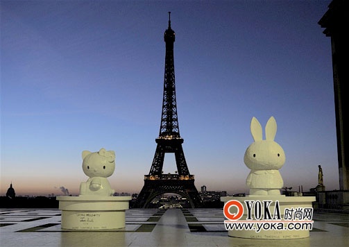 巴黎展出哭泣的Hello Kitty