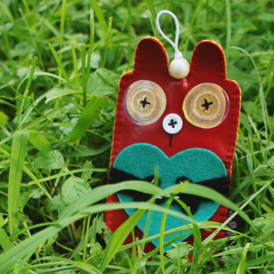 紐扣+碎布 自己動(dòng)手做卡卡套