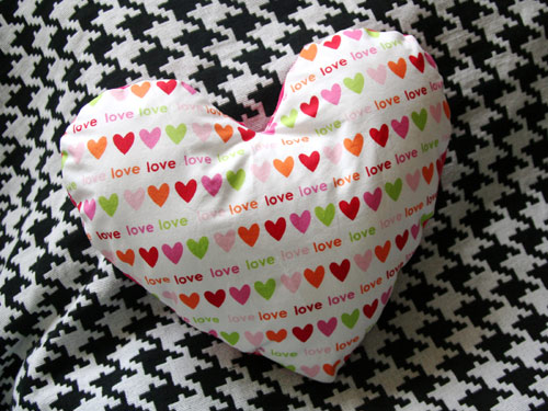 精致高貴富有寓意的心形飾品