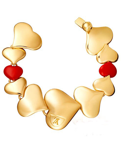 精致高貴富有寓意的心形飾品