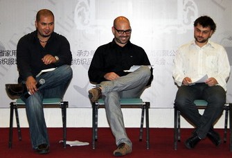 �Ҿ��OӋ�еĂ��Ի��w�F