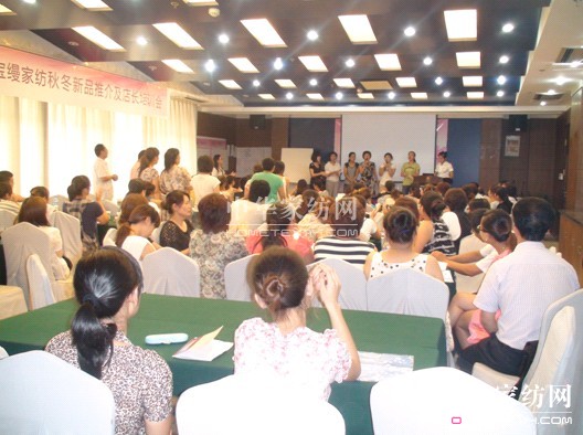 ���z���L��Ӗ����hվ�����_��