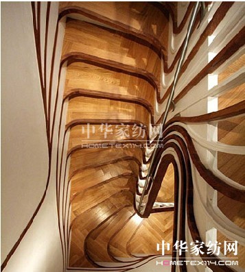 創意家居讓人產生錯覺的木頭樓梯設計