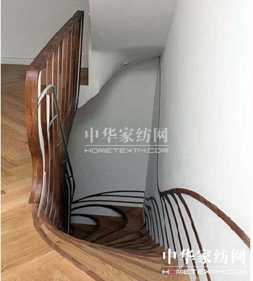 創意家居讓人產生錯覺的木頭樓梯設計