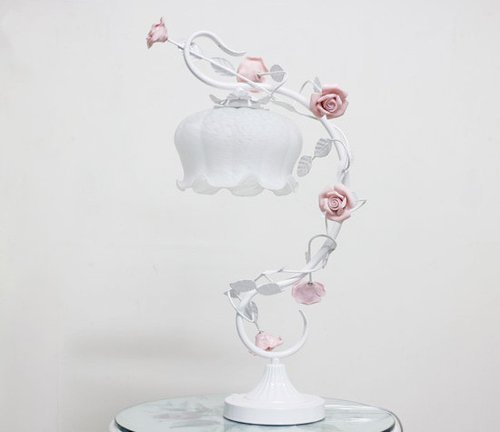 一見傾心的臺燈集合15款最IN燈飾點亮可愛家