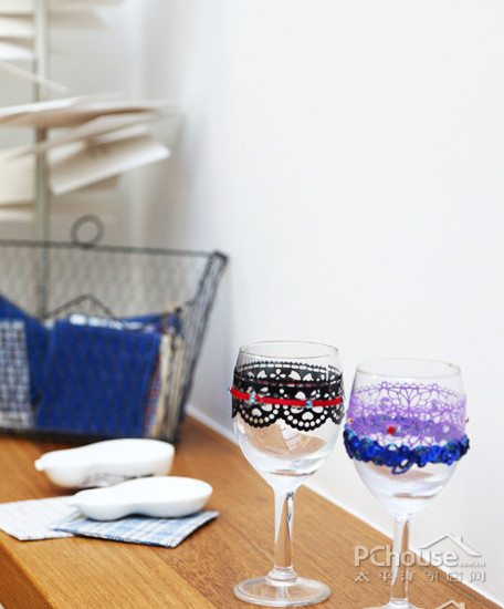 巧用玻璃單品打造花園一般的室內(nèi)空間