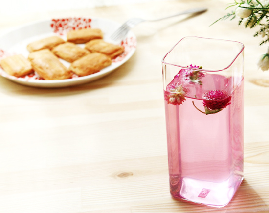 巧用玻璃單品打造花園一般的室內(nèi)空間