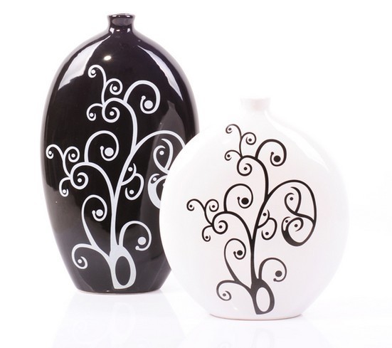 陶瓷花瓶顯靈氣