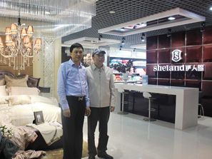 著名相聲演員馮鞏隨劇組到伊人島進行拍攝