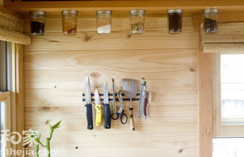 主婦收納巧幫手櫥柜里的設(shè)計(3)