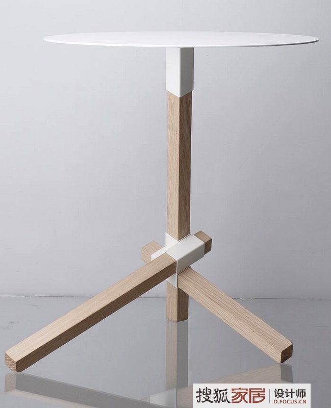 日本建筑師設計優雅便攜邊桌Tre