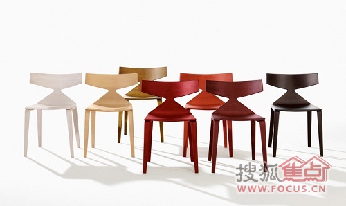 時(shí)尚木制椅子兼實(shí)用與裝飾