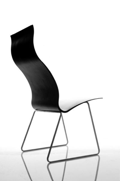 Ergon Nomos:��ȶ��˵�̼�w�S��