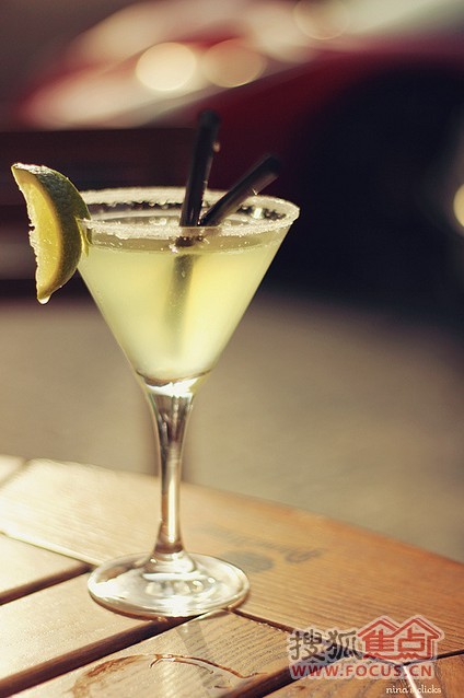 ����С�ҾӲ��������ݼ{��ͬ����