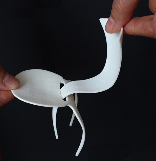 Aero椅:簡(jiǎn)單拼合帶來(lái)優(yōu)雅味道