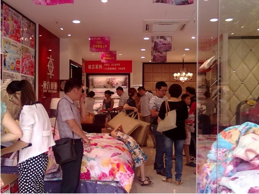 東方刺繡武漢南昌衡陽專賣店齊開業(yè)