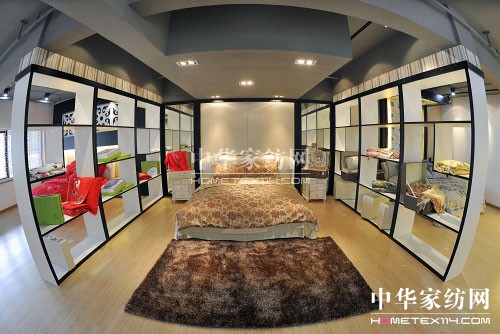 �K�ݽz�����Ҽ��T��չʾ