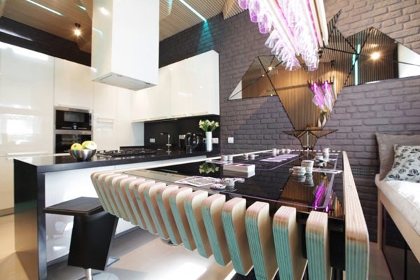 廚房也炫目動(dòng)感美學(xué)的餐廚設(shè)計(jì)