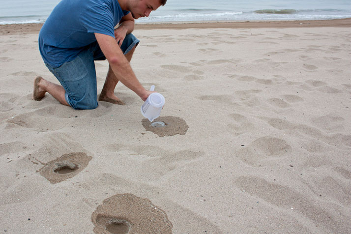 Areniscosϵ��������Ȼ�ΑB����;�