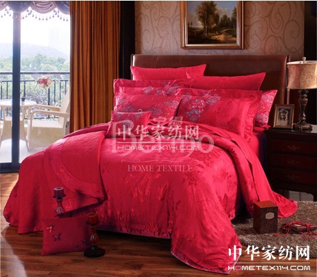 寶縵“節日紅”為生活增色