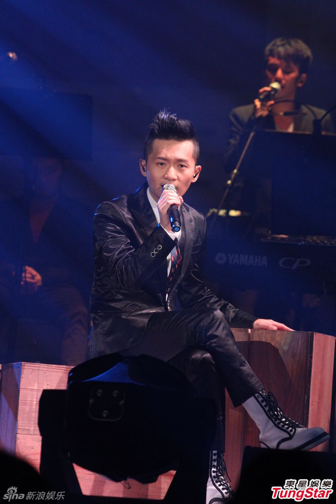 林一峰個唱落幕 獲梁詠琪現身支持