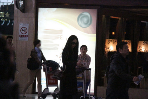 ��诬F��C���ɸ��M��̽��������