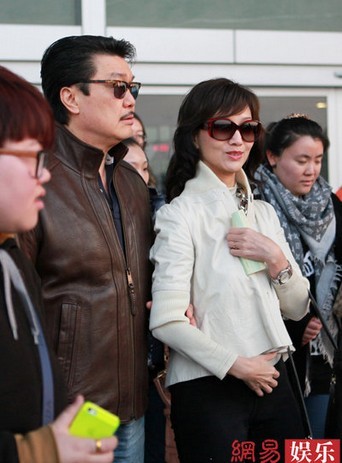 �w��֥�c�Ϲ����֬F��C��