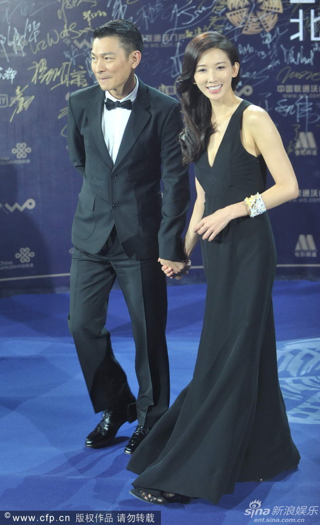 劉德華攜林志玲亮相電影節(jié)藍毯