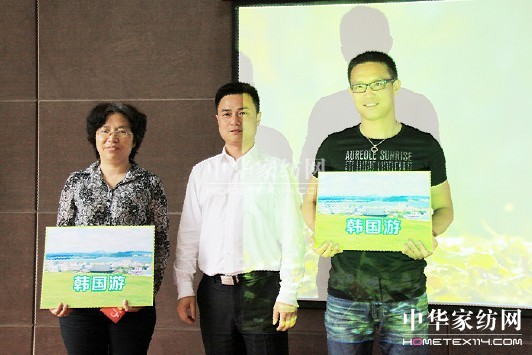 �Ϸ�����ж�32�d�����ػݹ��A�M��Ļ