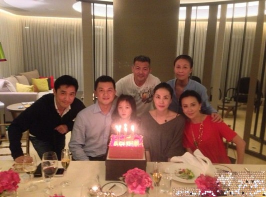 ������������������СŮ�c��