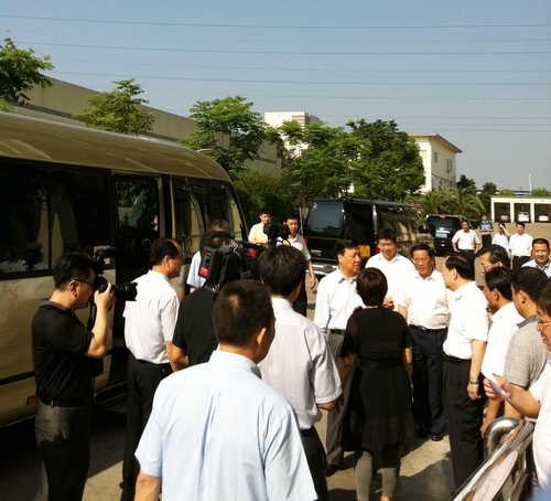 劉云山同志視察艾萊依集團麗水總部