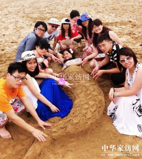 凝聚青春正能量共筑色彩寶縵夢