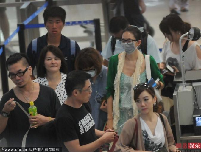 ��־����F�����C��