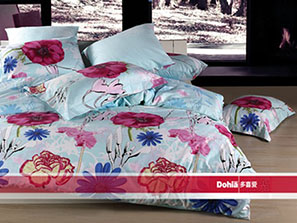多喜愛床品領(lǐng)銜百花時尚