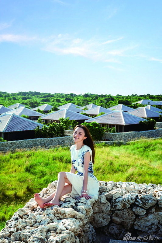 姚笛清新旅游寫真釋放快樂情緒