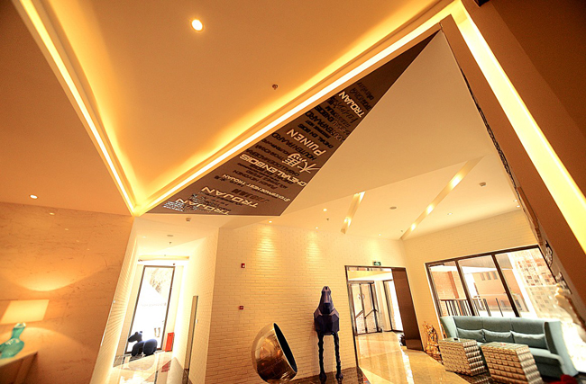 ľ�Rˇ�g���}�Ƶ�