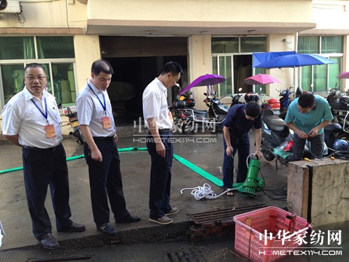 “菲特”臺(tái)風(fēng)登陸蒼南盛宇抗臺(tái)救災(zāi)搶險(xiǎn)