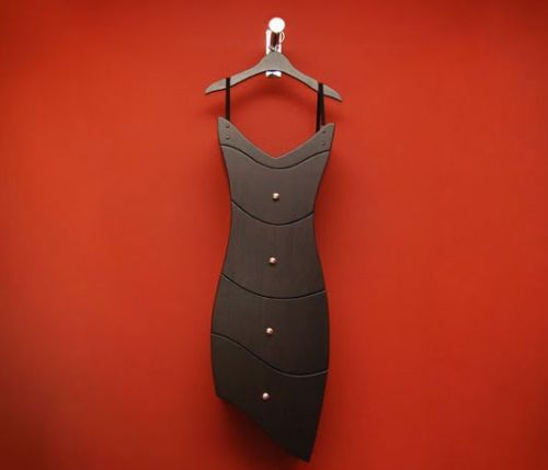 創(chuàng)意家居:黑色裙子柜子