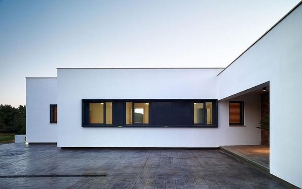 ��@�|���L���������סլ��3��