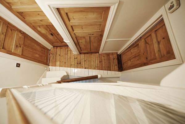 ���ЬF���ŵ������������ݣ�1��