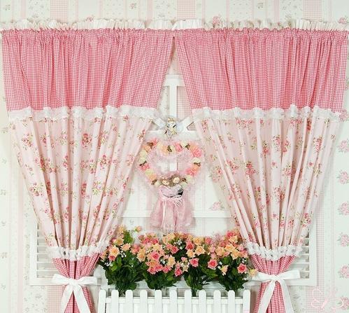 ����Щ�����ɫ�����ڽ���