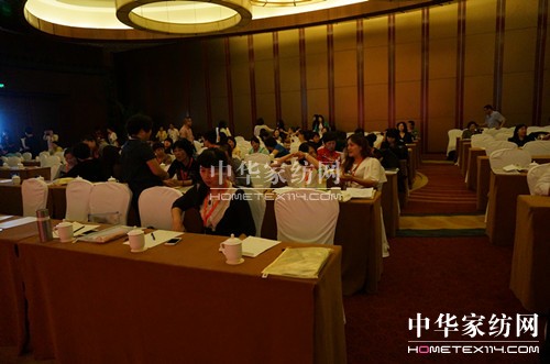 2014東方刺繡秋冬新品訂貨會“榮耀”召開