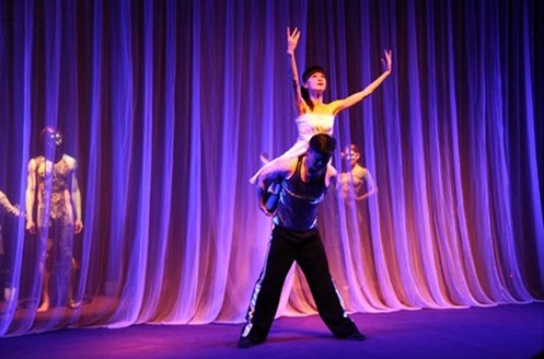 “映象·紫羅蘭”2014秋冬新品發布完滿結束